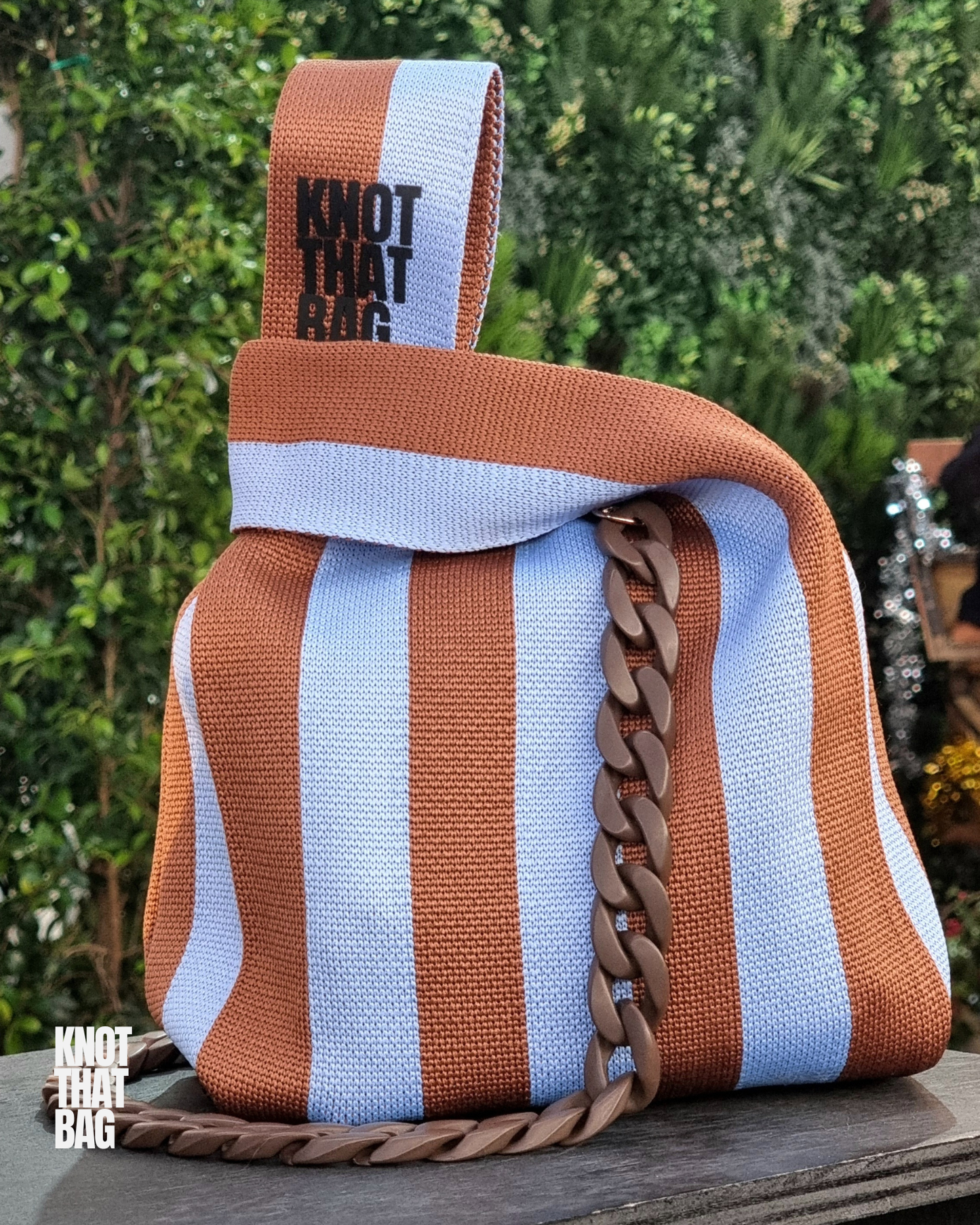 Kimono (着物) Brown