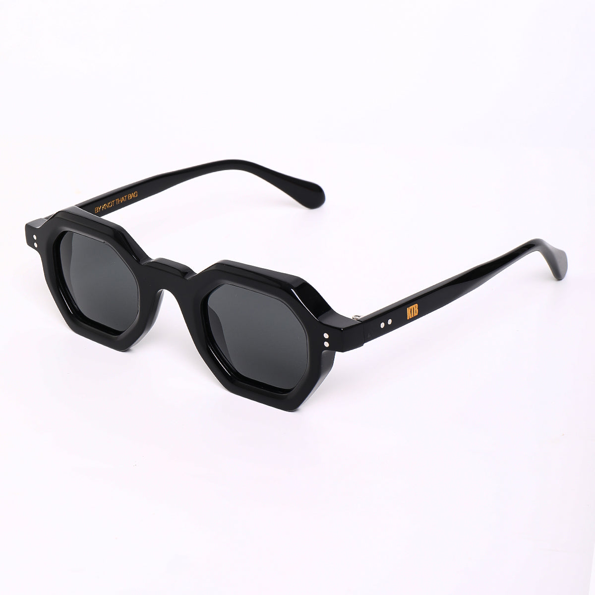KTB Eyewear | Kado