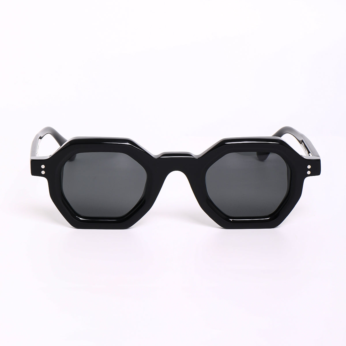 KTB Eyewear | Kado
