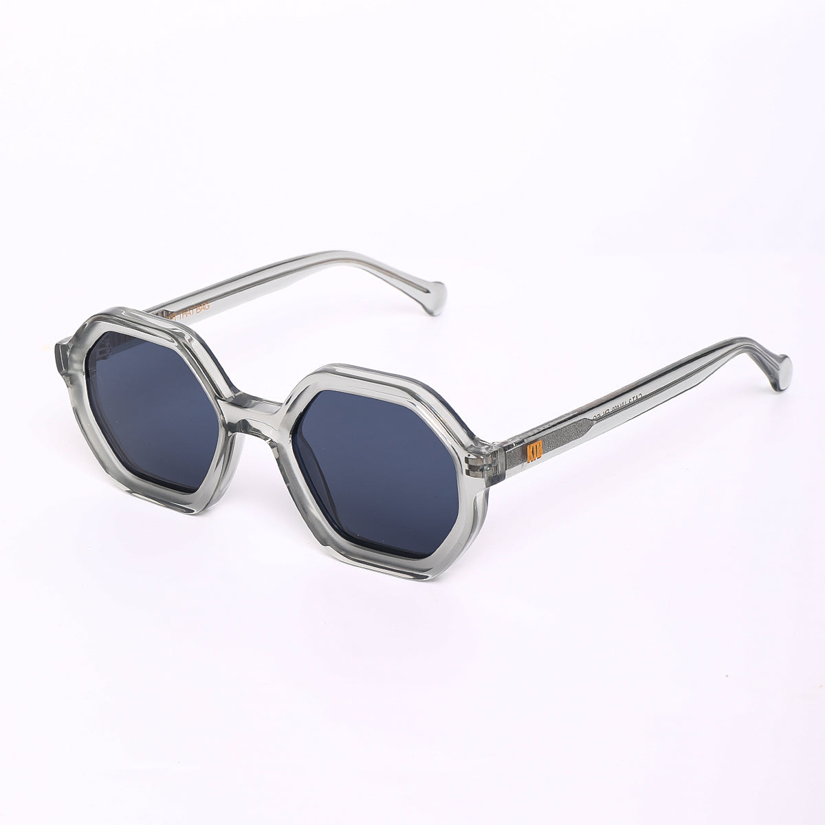 KTB Eyewear | Kado
